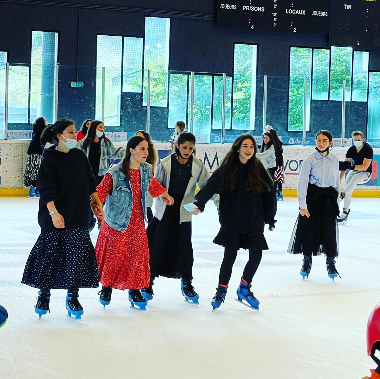 216317810_3001505250120878_2769804675927092224_n